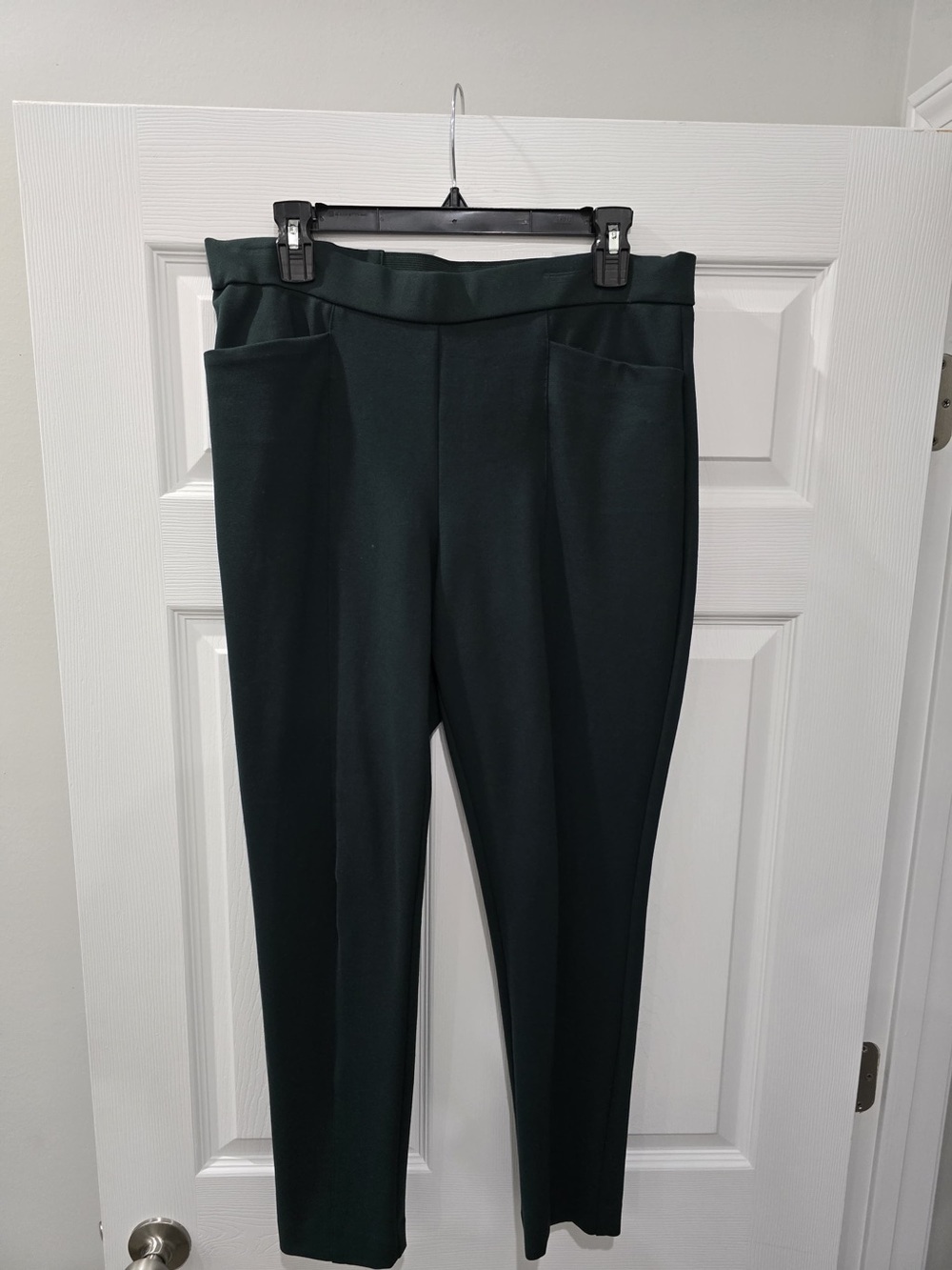 Anne Klein Forest Green Pull-On Straight Leg Pants Size L